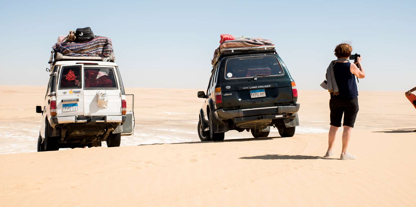 Cairo: 2-Day Bahariya Oasis Camp and Desert Tour