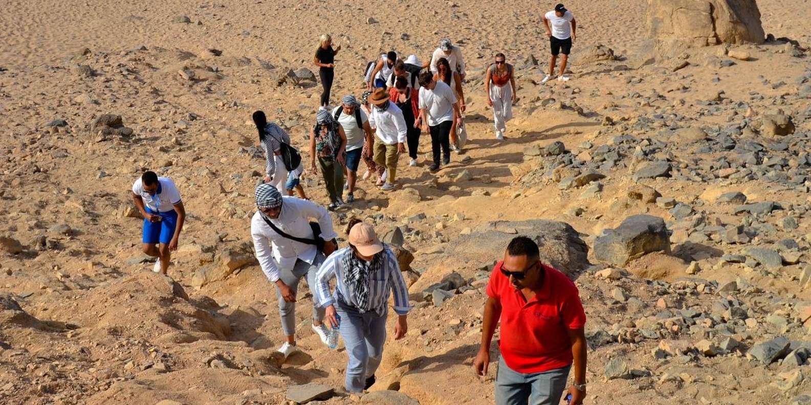 Hurghada: Quad, Buggy, Jeep Safari & Camel Ride