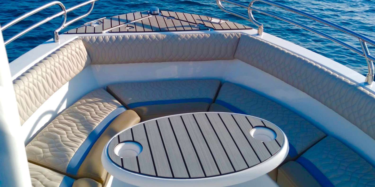 Hurghada: Orange Bay Dolphin Watching & Snorkelling