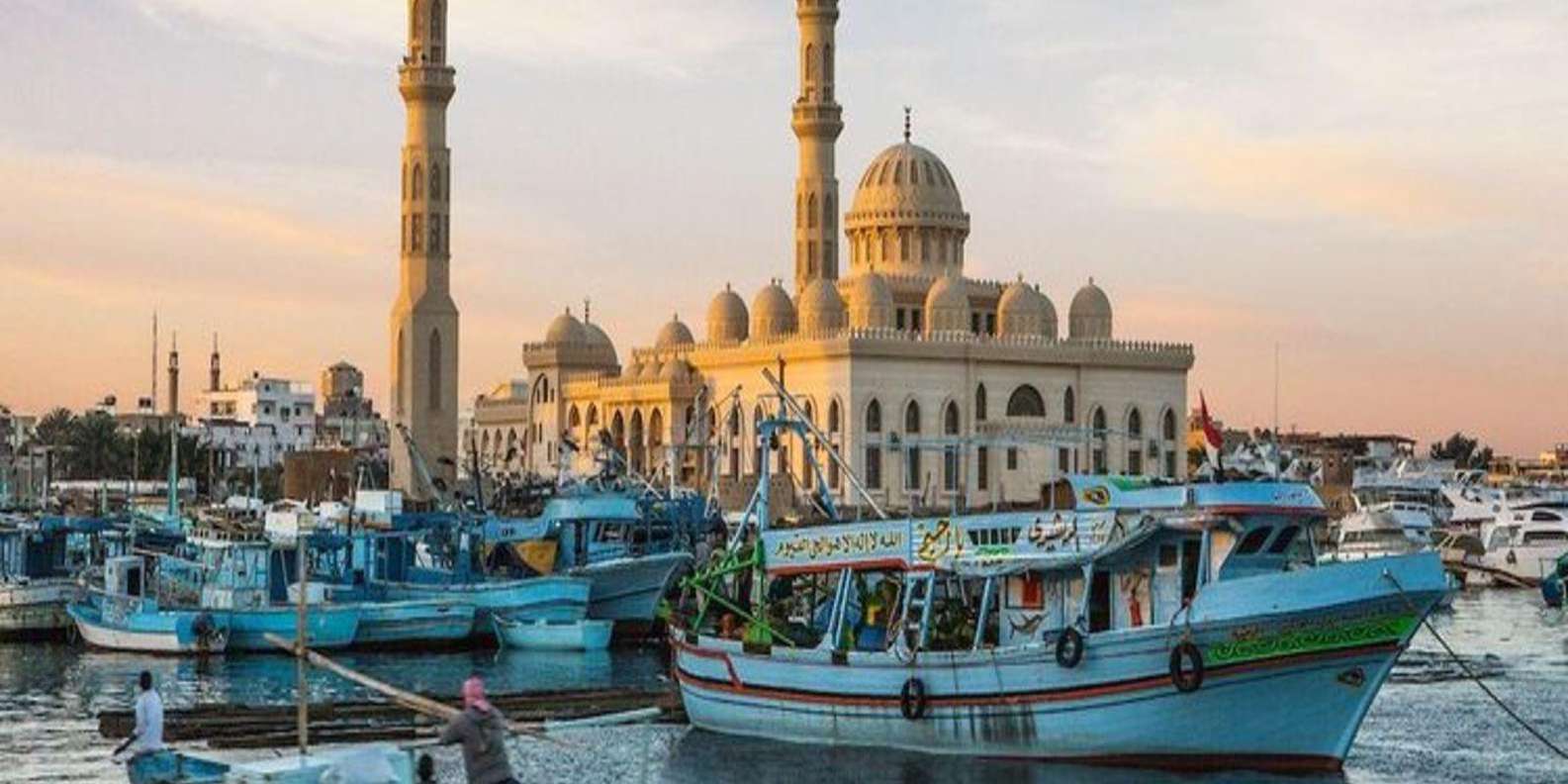 Hurghada: Private Guided City Tour & Shopping Stop