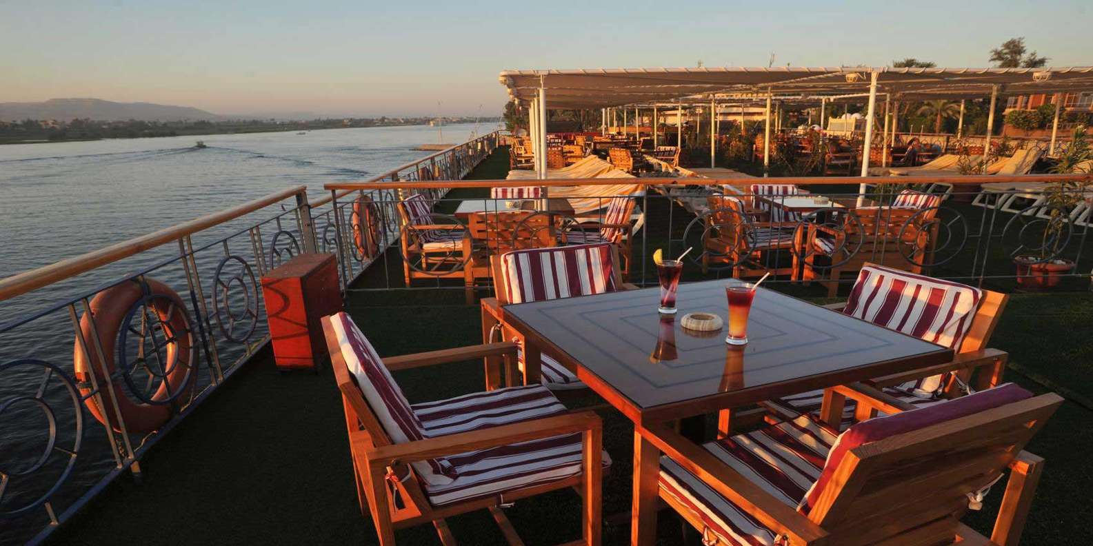 Sailing Nile cruise from Aswan to Luxor (2 nights)