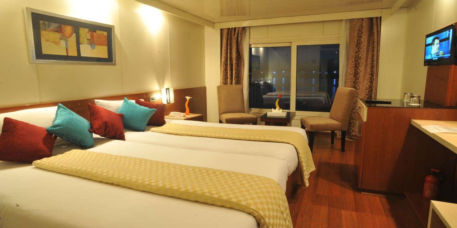 Sailing Nile cruise from Aswan to Luxor (2 nights)