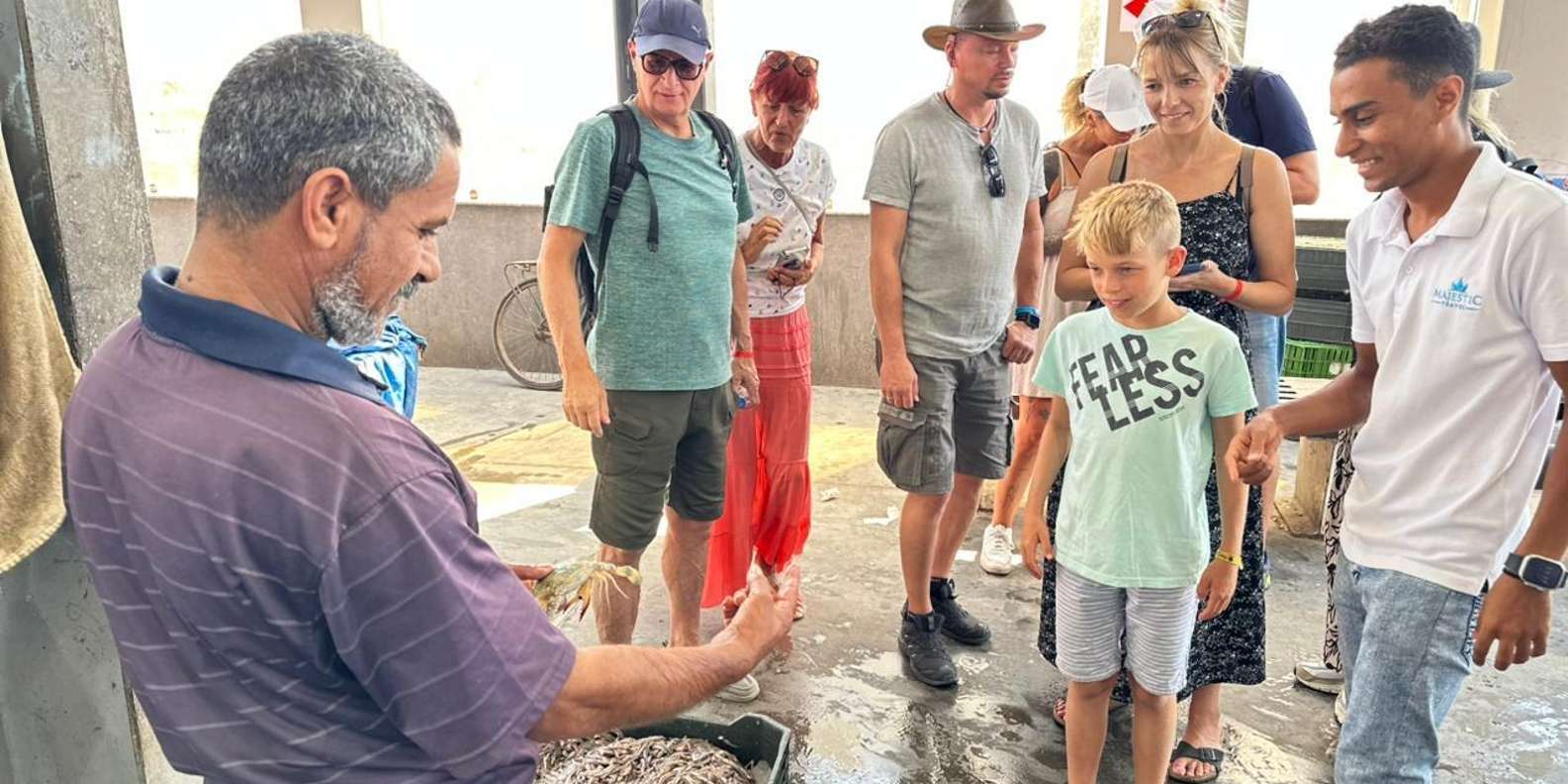 Hurghada: Guided City Tour with Local Market Stop